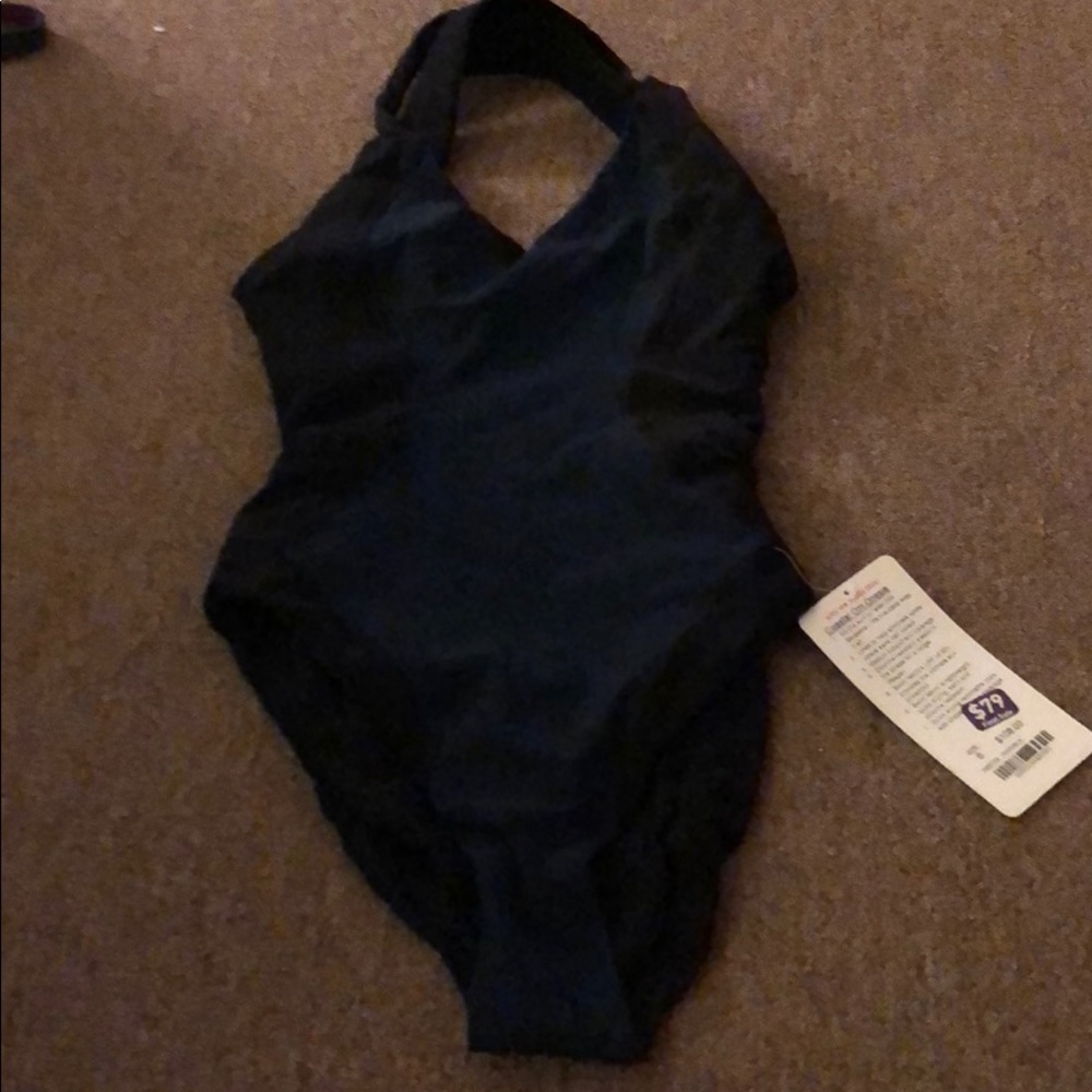 Lululemon bathing suit with tags on